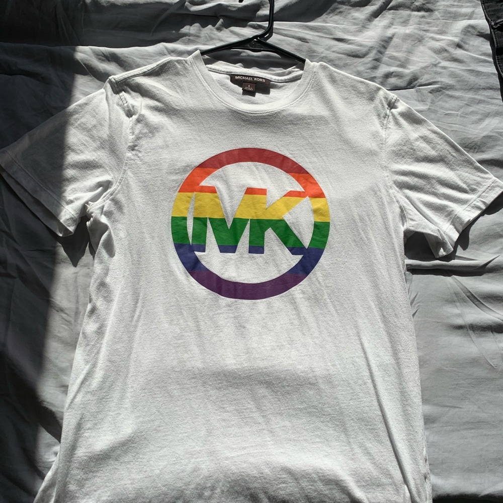 MICHAEL KORS rainbow symbol t-shirt